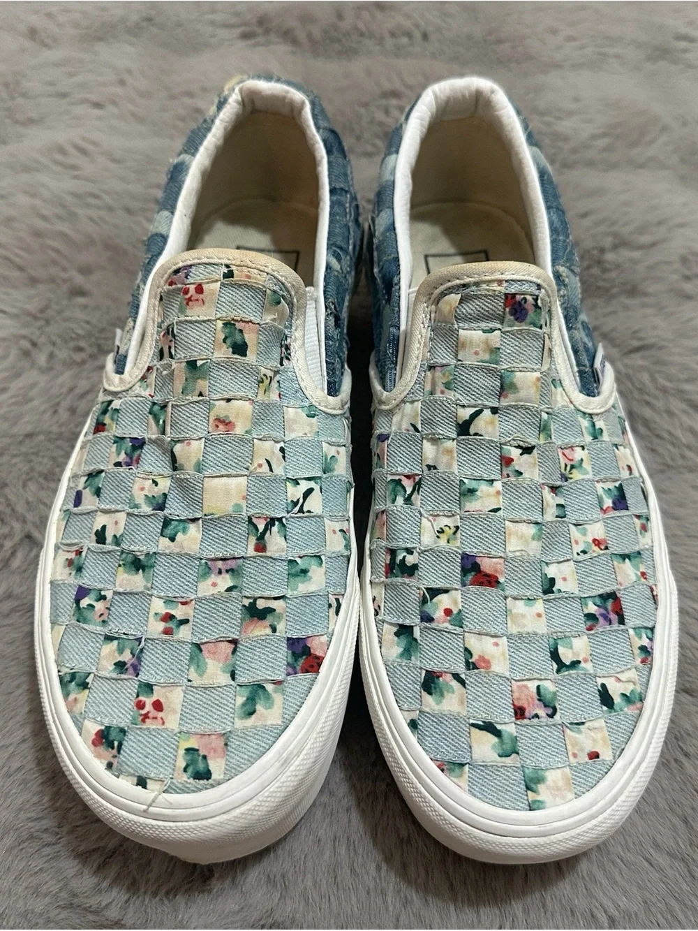 Vans Women's Slip-On Shoes Floral Woven Denim Women’s 7.5